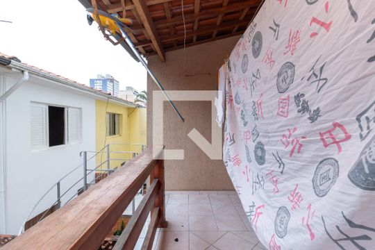 Quintal Superior de casa à venda com 2 quartos, 140m² em Vila Paulicéia, São Paulo