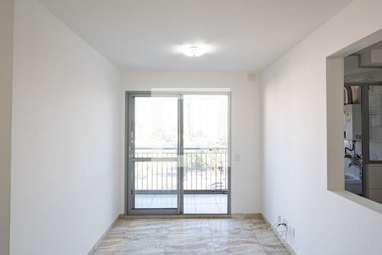 Sala de apartamento para alugar com 3 quartos, 65m² em Vila Santa Catarina, São Paulo