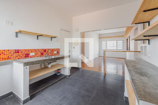 Cozinha de apartamento à venda com 2 quartos, 90m² em Pinheiros, São Paulo