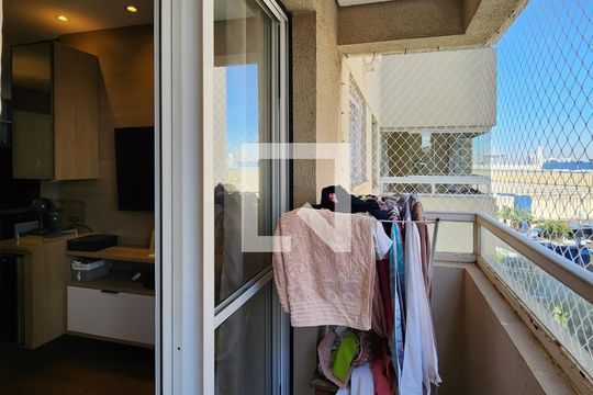 Varanda da Sala de apartamento à venda com 3 quartos, 77m² em Tamboré, Barueri