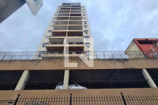 Fachada de apartamento para alugar com 2 quartos, 42m² em Lins de Vasconcelos, Rio de Janeiro