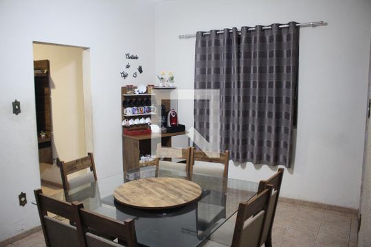 Sala de casa à venda com 3 quartos, 320m² em Milionários, Belo Horizonte