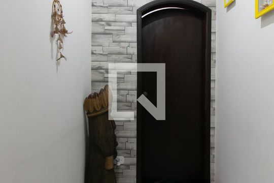 Banheiro Social de casa à venda com 4 quartos, 269m² em Parque Sonia, São Paulo