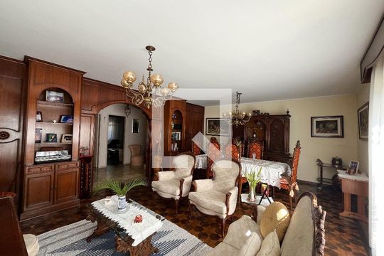 Sala de casa à venda com 3 quartos, 202m² em Indianópolis , São Paulo