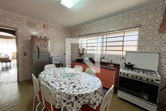 Cozinha de casa à venda com 3 quartos, 202m² em Indianópolis , São Paulo