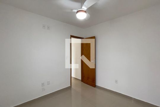 Quarto 1 de apartamento para alugar com 2 quartos, 52m² em Vila Granada, São Paulo