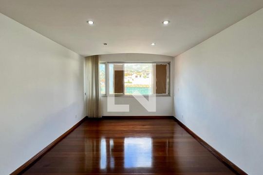 Sala de apartamento para alugar com 5 quartos, 320m² em Anchieta , Belo Horizonte