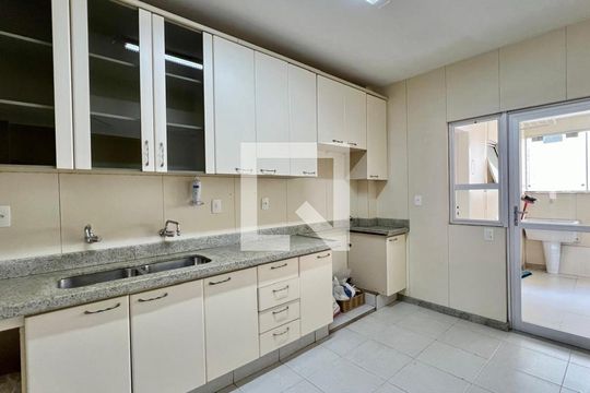 Cozinha de apartamento para alugar com 5 quartos, 320m² em Anchieta , Belo Horizonte