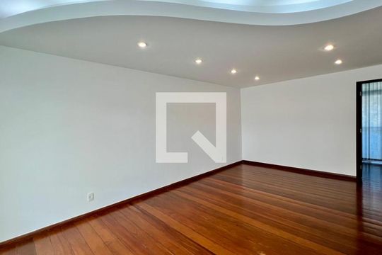 Quarto de apartamento para alugar com 5 quartos, 320m² em Anchieta , Belo Horizonte