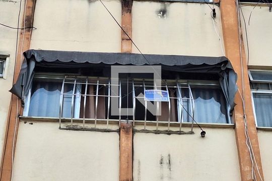 Plaquinha de apartamento à venda com 2 quartos, 58m² em Fátima, Niterói