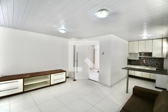 Casa para alugar com 2 quartos, 82m² em Barra, Salvador