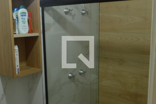 Banheiro de apartamento à venda com 2 quartos, 51m² em Pechincha, Rio de Janeiro