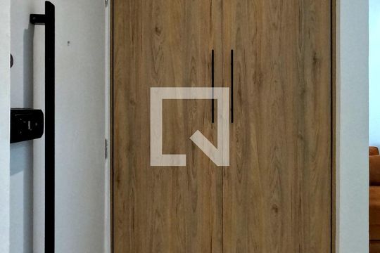 Armário da Sala de kitnet/studio para alugar com 1 quarto, 31m² em Gonzaga, Santos