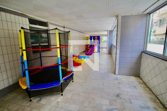 Área comum de apartamento para alugar com 2 quartos, 90m² em Engenho Velho de Brotas, Salvador