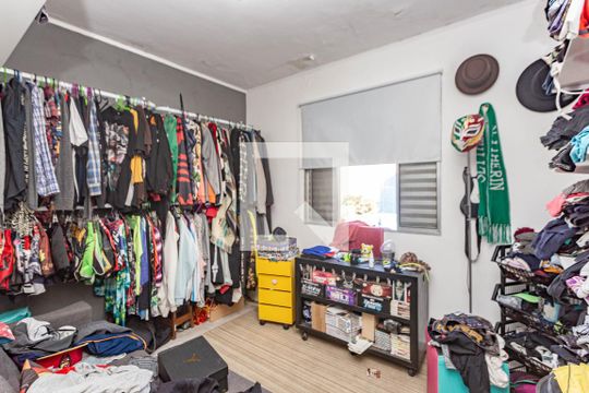Quarto 1 de casa à venda com 5 quartos, 300m² em Vila Moraes, São Paulo