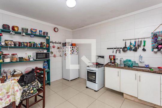 Cozinha casa 1 de casa à venda com 5 quartos, 300m² em Vila Moraes, São Paulo