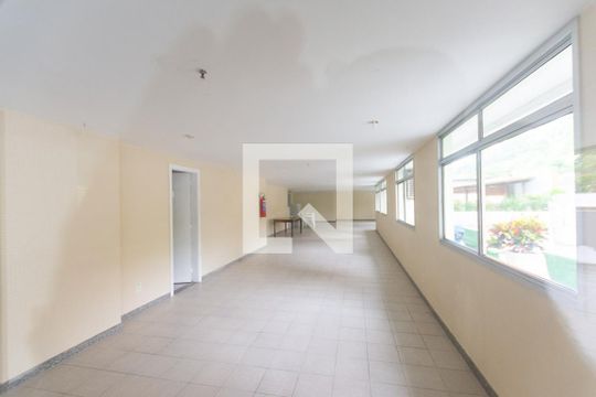 Área comum de apartamento à venda com 3 quartos, 75m² em Santa Rosa, Niterói