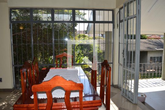 Sala 1 de casa à venda com 4 quartos, 419m² em Alvorada, Contagem