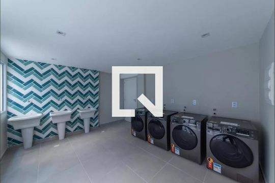 Área comum - Lavanderia de apartamento para alugar com 2 quartos, 33m² em Ipiranga, São Paulo