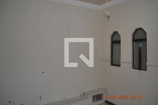 Quarto 1 de apartamento para alugar com 7 quartos, 176m² em Itapuã, Salvador