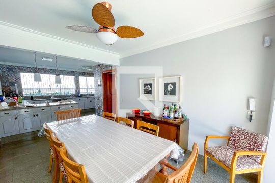 Cozinha de casa à venda com 4 quartos, 620m² em BOACAVA, São Paulo
