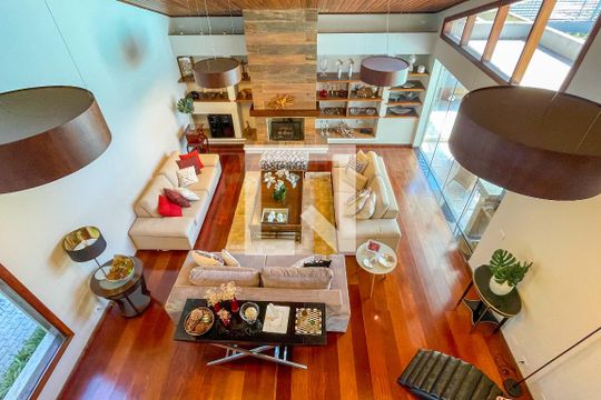 Sala de casa à venda com 4 quartos, 620m² em BOACAVA, São Paulo