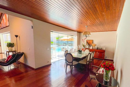 Sala de Jantar de casa à venda com 4 quartos, 620m² em BOACAVA, São Paulo