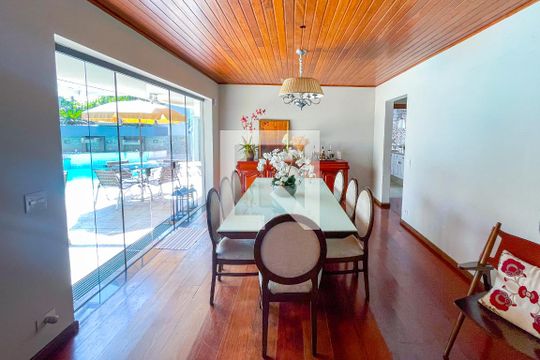 Sala de Jantar de casa à venda com 4 quartos, 620m² em BOACAVA, São Paulo