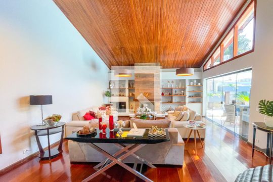 Sala de casa à venda com 4 quartos, 620m² em BOACAVA, São Paulo