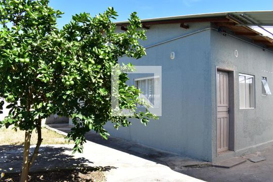 Área comum de kitnet/studio para alugar com 1 quarto, 16m² em Centro, Curitiba