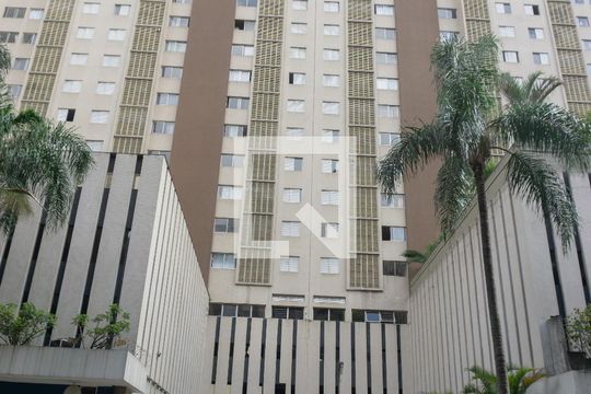 Fachada de apartamento para alugar com 1 quarto, 54m² em Consolação, São Paulo