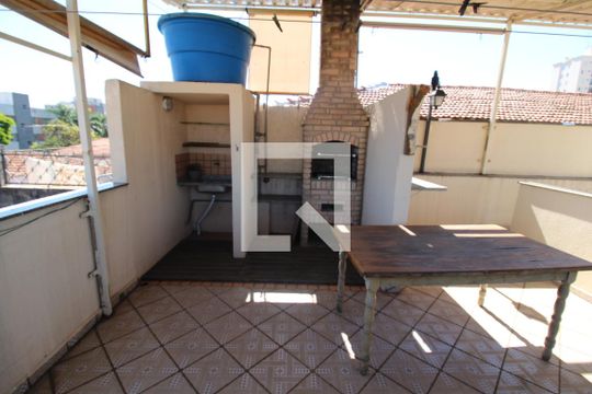 Área Comum de casa à venda com 3 quartos, 150m² em Vila Medeiros, São Paulo