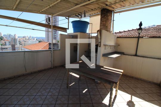 Área Comum de casa à venda com 3 quartos, 150m² em Vila Medeiros, São Paulo