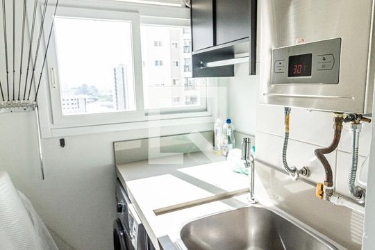 Área de Serviço de apartamento para alugar com 1 quarto, 64m² em Jardim, Santo André