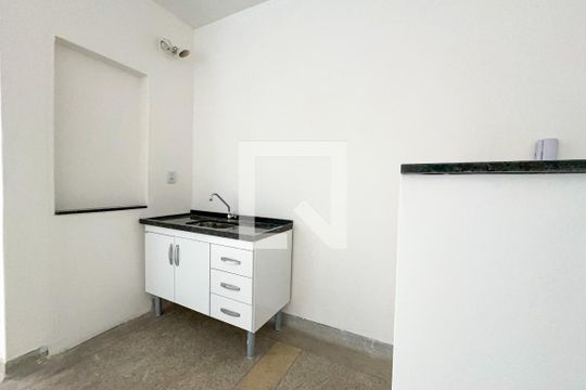Cozinha de kitnet/studio para alugar com 1 quarto, 30m² em Centro, Vinhedo