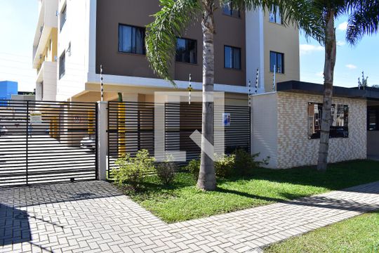 Fachada de apartamento para alugar com 2 quartos, 73m² em Santa Quitéria, Curitiba