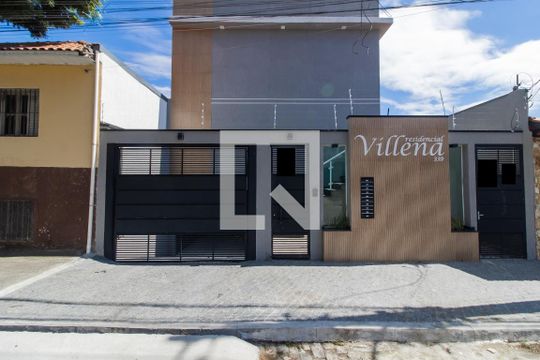 Fachada de casa de condomínio à venda com 2 quartos, 80m² em Penha de França, São Paulo