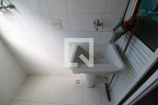Área de Serviço de apartamento para alugar com 3 quartos, 64m² em Carandiru, São Paulo