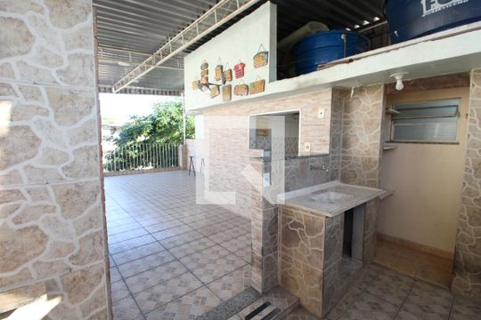 Terraço de casa para alugar com 3 quartos, 90m² em Vista Alegre, Rio de Janeiro