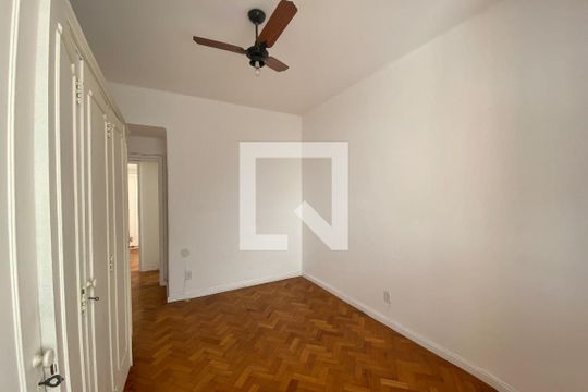 Quarto 1 de apartamento à venda com 2 quartos, 75m² em Humaitá, Rio de Janeiro