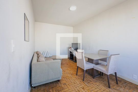 Sala de apartamento à venda com 2 quartos, 74m² em Jardim Paulista, São Paulo