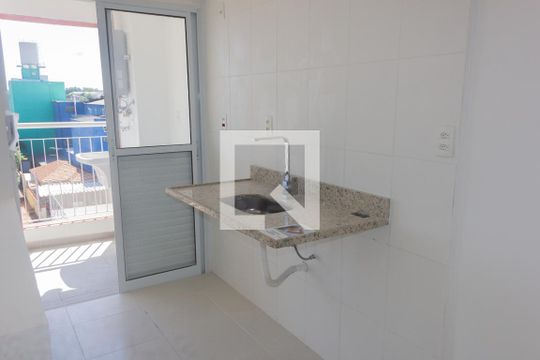 Cozinha de apartamento à venda com 2 quartos, 49m² em Burgo Paulista, São Paulo