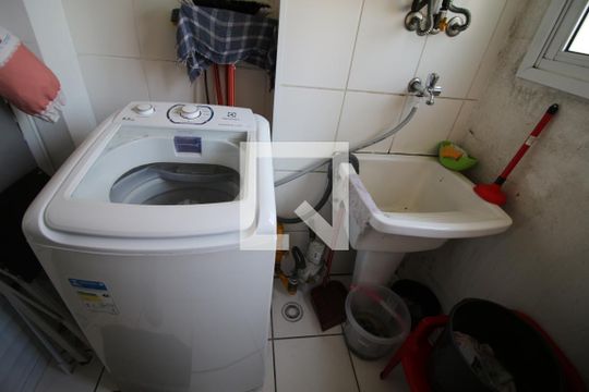 Área de Serviço de apartamento à venda com 2 quartos, 57m² em Vila Antonieta, São Paulo