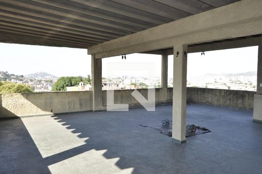 Área de serviço de casa à venda com 4 quartos, 191m² em Pilares, Rio de Janeiro