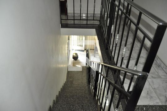 Escada de casa à venda com 4 quartos, 191m² em Pilares, Rio de Janeiro