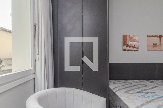 Sala/Quarto de apartamento para alugar com 1 quarto, 22m² em Centro Histórico, Porto Alegre