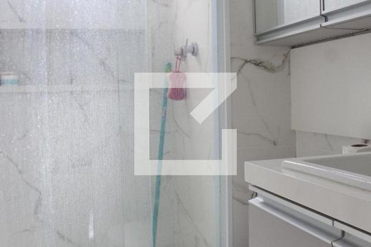 Banheiro da Suíte de apartamento para alugar com 2 quartos, 73m² em Vila Andrade, São Paulo