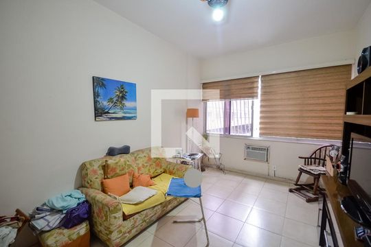Sala de apartamento à venda com 2 quartos, 85m² em Vila Isabel, Rio de Janeiro