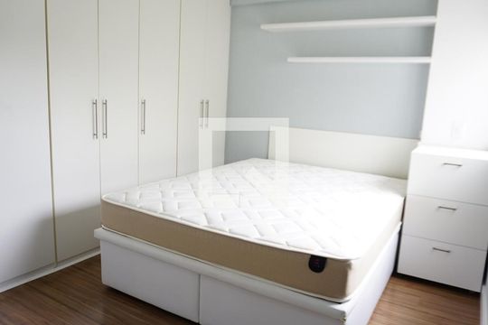 Quarto 2 - Suite de apartamento para alugar com 2 quartos, 70m² em Camorim, Rio de Janeiro