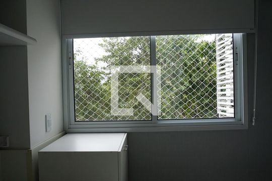Vista - Quarto 2 - Suite de apartamento para alugar com 2 quartos, 70m² em Camorim, Rio de Janeiro